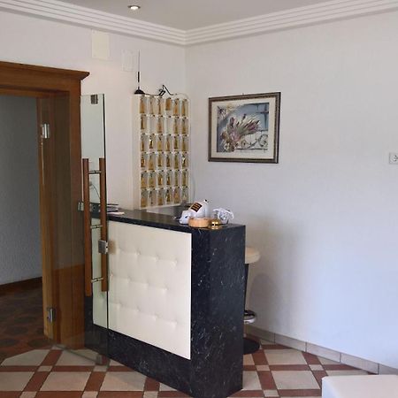 Hotel Krone Morter Екстер'єр фото